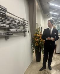 Une œuvre d’art en mouvement à la Banque Bonhôte